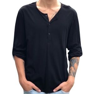 H&M men’s black rolled sleeve button Henley tee size medium